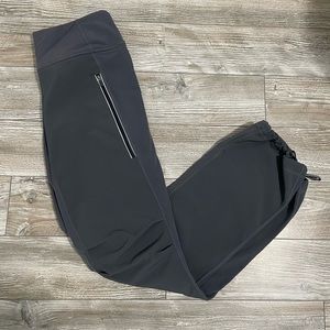 Lululemon pants size 4